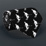 ミニマルエレガントススキーヤーズウィンター白黒 ネクタイ<br><div class="desc">冬カッコいいをテーマにしたスキーヤーパターンデザイン。レトロなスキー場でスキーをするアルパインヴィンテージ。友人、同僚や家族のサークルでスキーヤーのための素晴らしい冬のスポーツおもしろいギフト。スキエお洒落アアートワークイラストレーションデザイン。スキーヤーのスキーのホームデッキ、スキーチーム、スキーコーチのギフト。スキースキーのスキーネックタイを彼のためにスキー。</div>