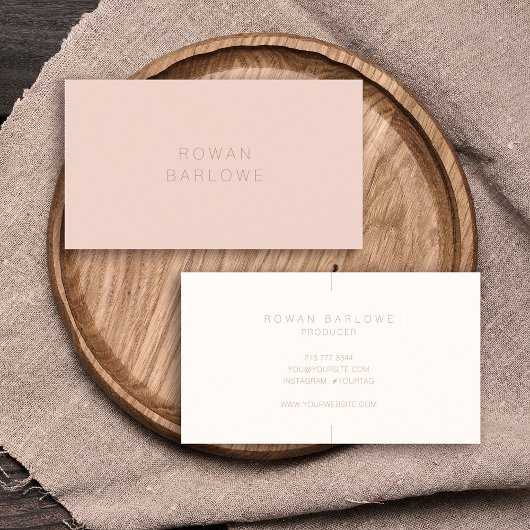 ミニマルエレガントススタイリッシュタイポグラフィ 名刺