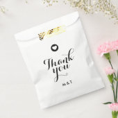 ミニマルエレガントリストカップルイニシャルスクリプト フェイバーバッグ (封をした状態)