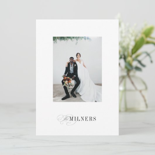 ミニマルエレガントリストホリデーフォトカード シーズンカード (スタンド正面)