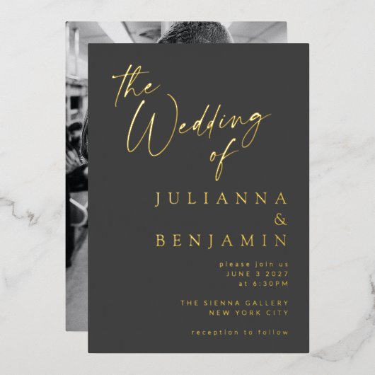 ミニマルエレガントリスト金ゴールドブラックスクリプトフォト結婚ズ 箔招待状 (正面/裏面)