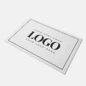 ミニマルカスタムリストのビジネスロゴ白黒枠 ドアマット (アングル)