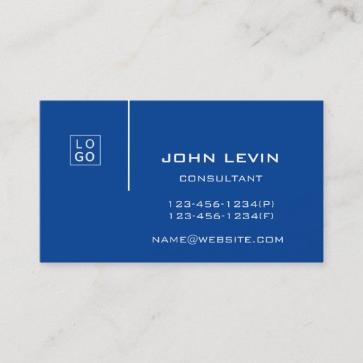 ミニマルクラシックスモダンプロフェッショナルロゴ 名刺 (正面)