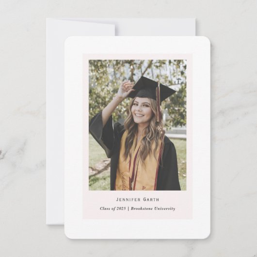 ミニマルシンプル主義のシック写真卒業 案内状 (正面)