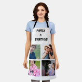 ミニマルタイポグラフィカスタムコラージュ写真 エプロン (着用した状態)