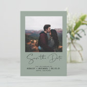 ミニマルタイポグラフィグリーン写真保存日時 セーブザデート (スタンド正面)