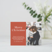 ミニマルタイポグラフィフォトメリークリスマスコーラル シーズンポストカード (スタンド正面)