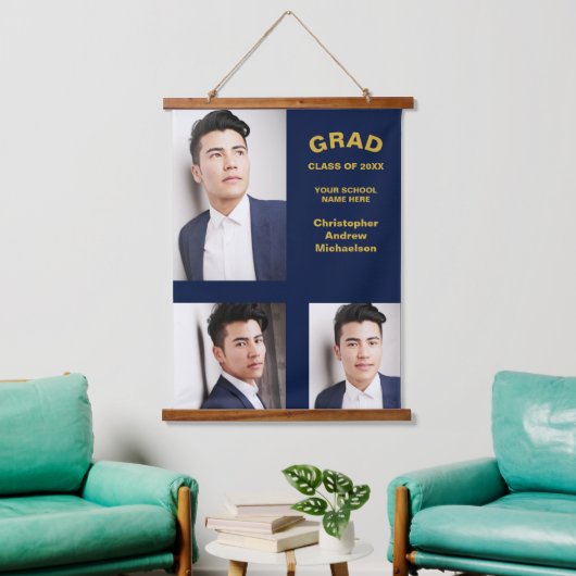 ミニマルタイポグラフィ3写真卒業 吊り下げ型タペストリー (リビング)