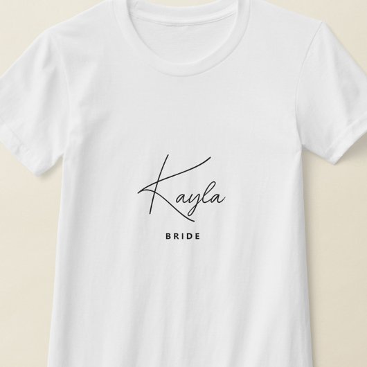 ミニマルトレンディーパーソナライズされたブライドメイド Tシャツ