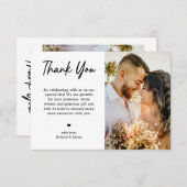 ミニマルトレンディーブラックタイポグラフィ写真結婚ズ サンキューカード (正面/裏面)