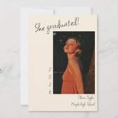 ミニマルトレンディーユニークシニア写真卒業 案内状 (正面)