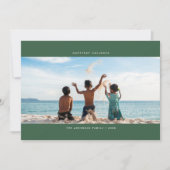 ミニマルパノラミックダークグリーンホリデーフォトカード シーズンカード (正面)