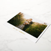 ミニマルフォトゴールドモダン結婚式披露宴 箔招待状 (回転した状態)