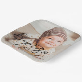 ミニマルベビーバプテスマ招待状と写真 ペーパープレート (傾斜あり)