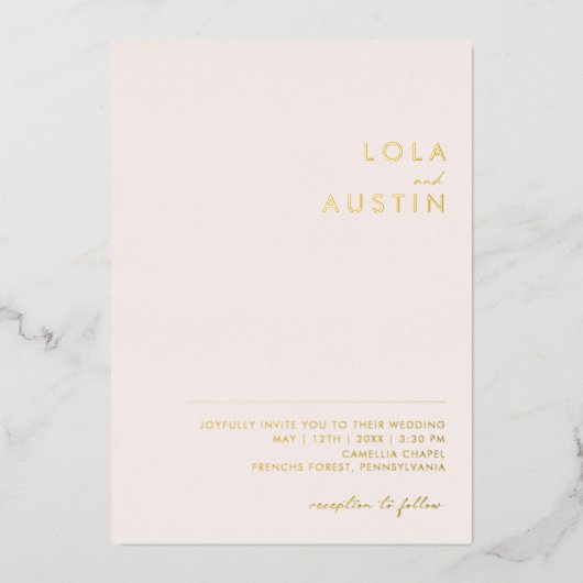 ミニマルモダンカジュアル赤面と金ゴールド結婚の実在融合 箔招待状 (正面)