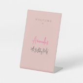 ミニマルモダンスキュート誕生日パーティー 台座サイン (正面)