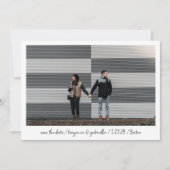 ミニマルモダンスクリプトレタリングフォトウェディング 案内状 (正面)