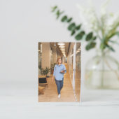 ミニマルモダンスシンプル・ビジネス・ロゴ写真 名刺 (スタンド正面)