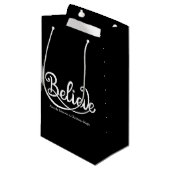 ミニマルモダンスタイリッシュパーソナライズされたクリスマス スモールペーパーバッグ (正面アングル)