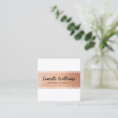 ミニマルモダンストライプ模様フェイクバラ金ゴールド スクエア名刺 (スタンド正面)