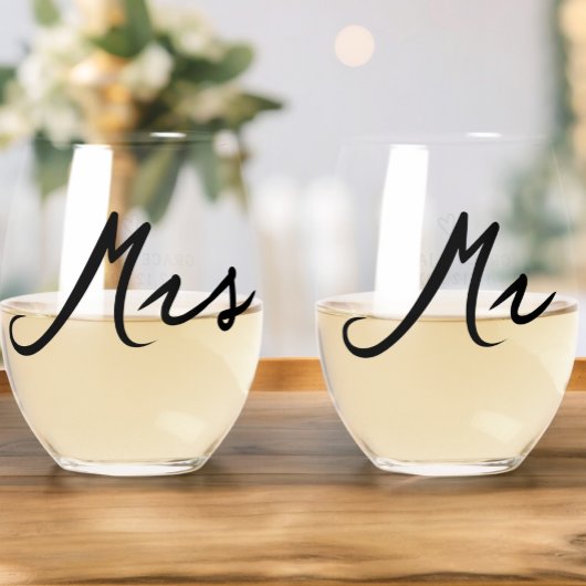 ミニマルモダンタイポグラフィミセス結婚ズ ステムなしワイングラス