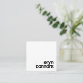 ミニマルモダンタイポグラフィ白黒 スクエア名刺 (スタンド正面)