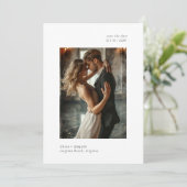 ミニマルモダンタイポグラフィ結婚写真 セーブザデート (スタンド正面)