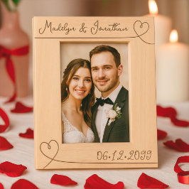 ミニマルモダンハート結婚のバレンタイン名 レーザー彫刻フレーム