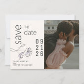 ミニマルモダンフローラダスティプラムとバフ 招待状 (正面)