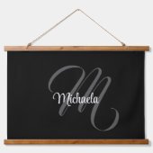 ミニマルモダンモノグラムイニシャル名 吊り下げ型タペストリー (正面)