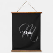 ミニマルモダンモノグラムイニシャル名 吊り下げ型タペストリー (正面)