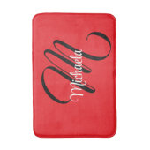 ミニマルモダンモノグラムイニシャル名red バスマット (正面縦)
