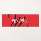 ミニマルモダンモノグラムイニシャル名red ヨガマット (正面(横))