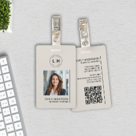 ミニマルモダンリストの写真名ロゴ バッジ