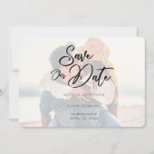 ミニマルモダンリストスクリプトタイポグラフィオーバーレイ写真 セーブザデート (正面)