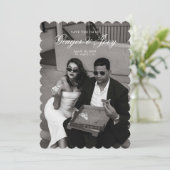 ミニマルモダンリストスクリプト結婚式の日付を保存 招待状 (スタンド正面)