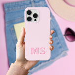 ミニマルモダンリストピンクイニシャルモノグラム iPhone 16ケース<br><div class="desc">ミニマルパーソナライズされたスタイポグラフィでカスタムイニシャル名で独自のiPhoneケースを作モダン成するさまざまな色やスタイルで利用可能。</div>
