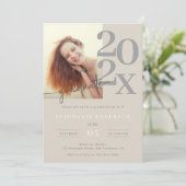 ミニマルモダンリストフォトスクリプト卒業パーティー 招待状 (スタンド正面)