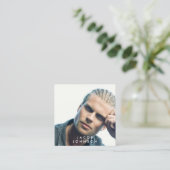 ミニマルモダンリストフルフォトQRコードソーシャルメディア スクエア名刺 (スタンド正面)