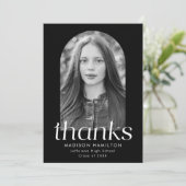 ミニマルモダンリストブラックアーチフォト卒業 サンキューカード (スタンド正面)