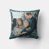 ミニマルモダンリストメリークリスマスグリーンパイン クッション (裏面)