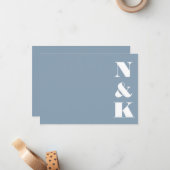 ミニマルモダンリストモノグラムほこりっぽいブ結婚ルー ノートカード (正面/裏面インサイチュ)