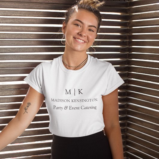 ミニマルモダンリストモノグラムまたはロゴビジネスの追加 Tシャツ