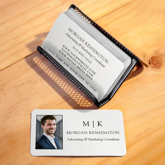 ミニマルモダンリストモノグラムまたはロゴ写真の追加 名刺