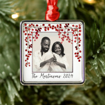 ミニマルモダンリストレッドベリーのクリスマスフォト