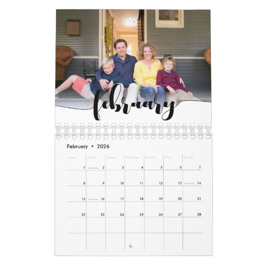 ミニマルモダン主義の家族の写真を作成 カレンダー (2月 2026)