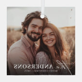 ミニマルモダン主義カップル新婚フォトクリスマス ガラスオーナメント (裏面)