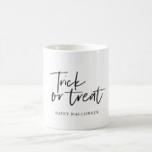 ミニマルモダン手品 |ハッピーハローウィン コーヒーマグカップ (中央)