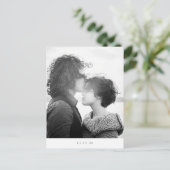 ミニマルモダン白黒写真日付の保存 ポストカード (スタンド正面)