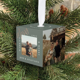 ミニマルモダン結婚したメリーと金ゴールドのスクリプトの写真 キューブオーナメント